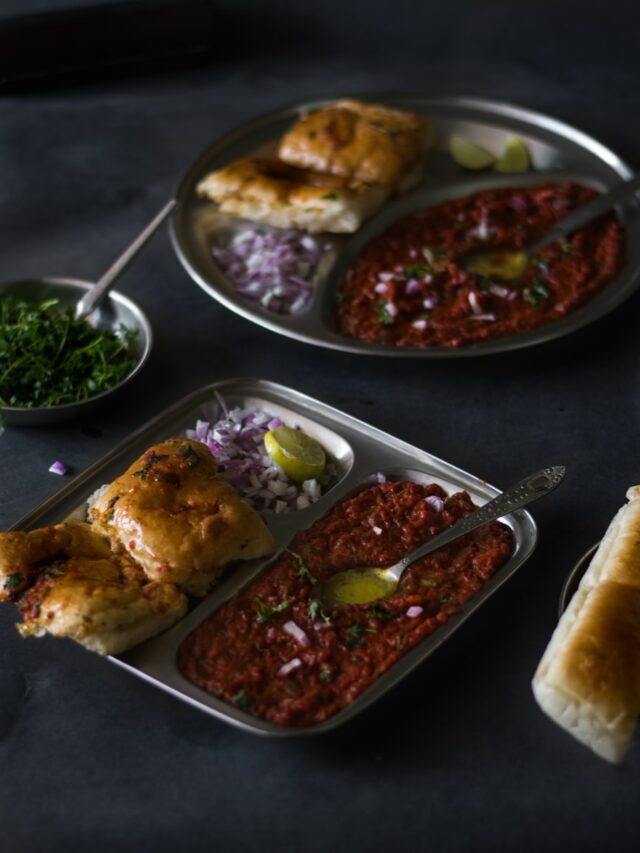 Pav Bhaji- a delicious Bombay street food dish