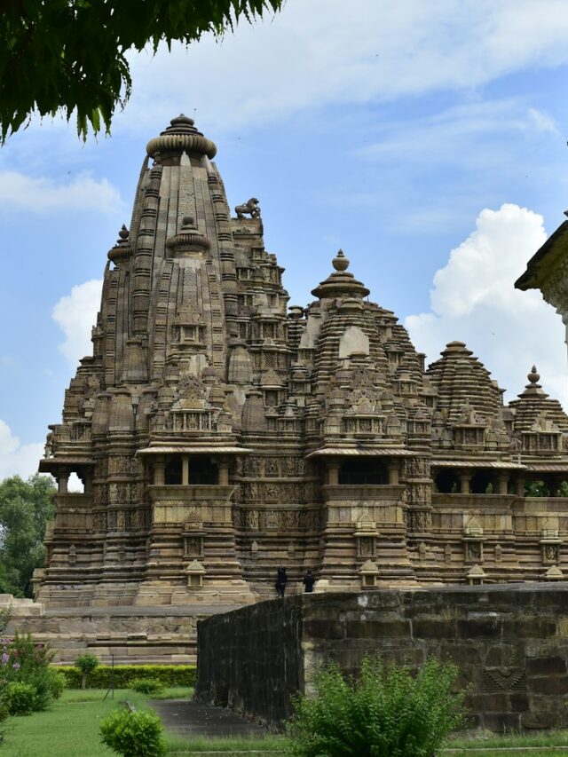 Affordable Culture in Khajuraho: Temples and History Under ₹3500