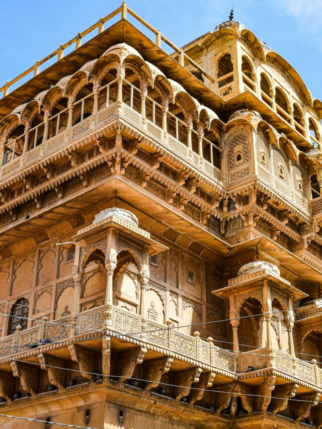 Experience the Desert Beauty of Jaisalmer for Less Than ₹8000