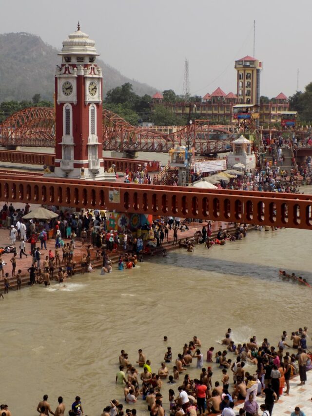 Budget Trip to Haridwar: Ganga Aarti and Temples for Under ₹3500