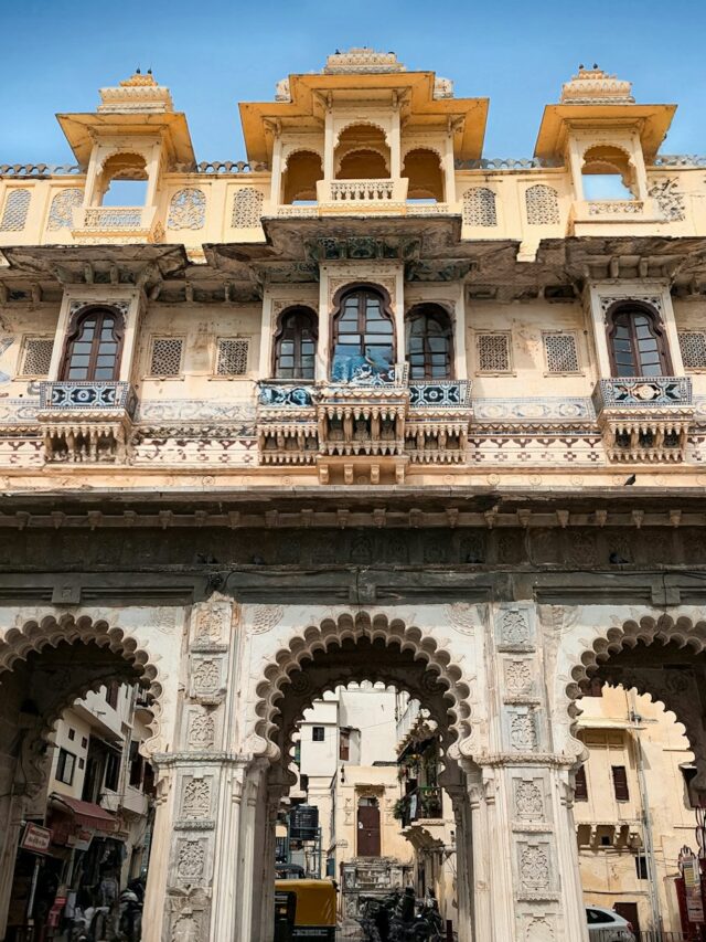 Uncover the Magic of Udaipur on a Budget: City of Lakes for Under ₹6000